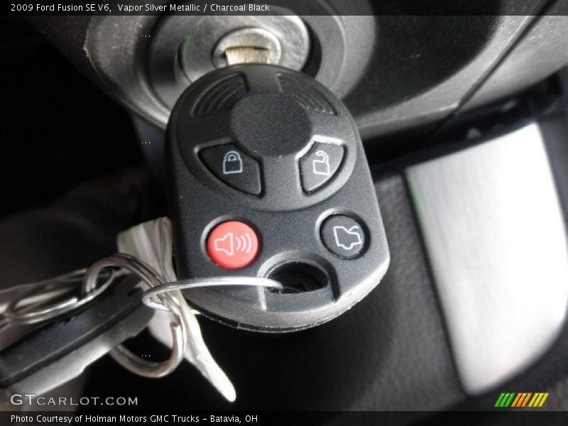 Keys of 2009 Fusion SE V6