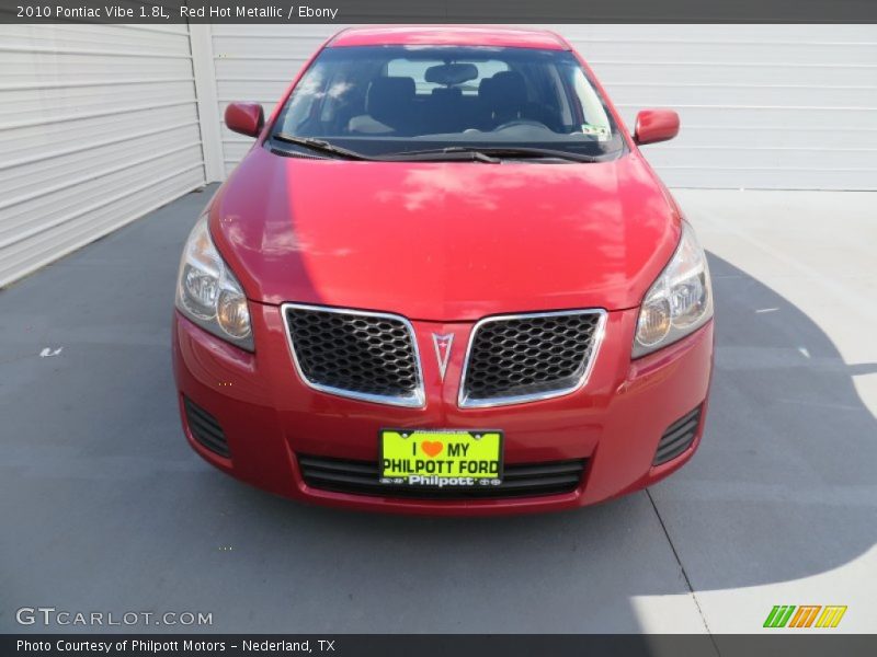 Red Hot Metallic / Ebony 2010 Pontiac Vibe 1.8L