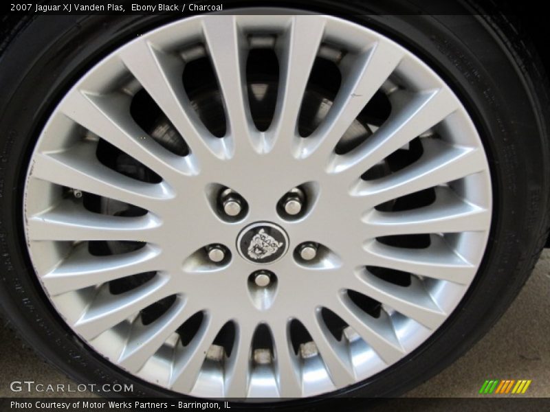 Ebony Black / Charcoal 2007 Jaguar XJ Vanden Plas