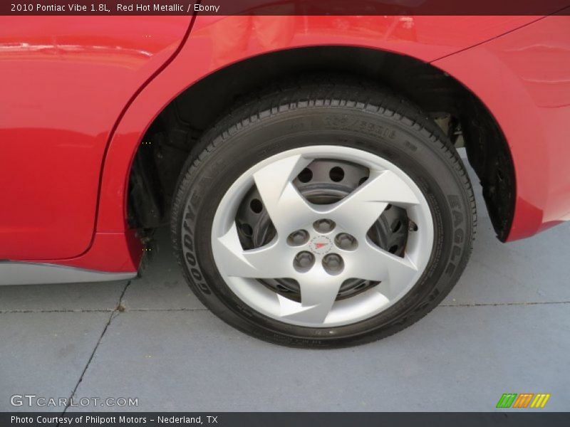 Red Hot Metallic / Ebony 2010 Pontiac Vibe 1.8L