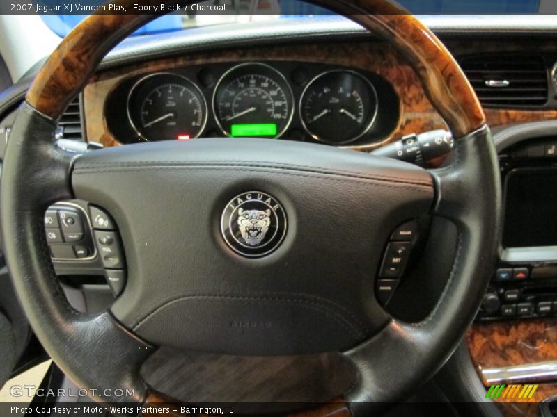  2007 XJ Vanden Plas Steering Wheel