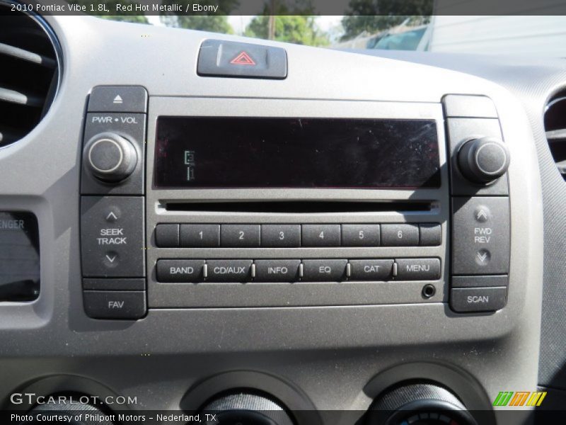 Red Hot Metallic / Ebony 2010 Pontiac Vibe 1.8L