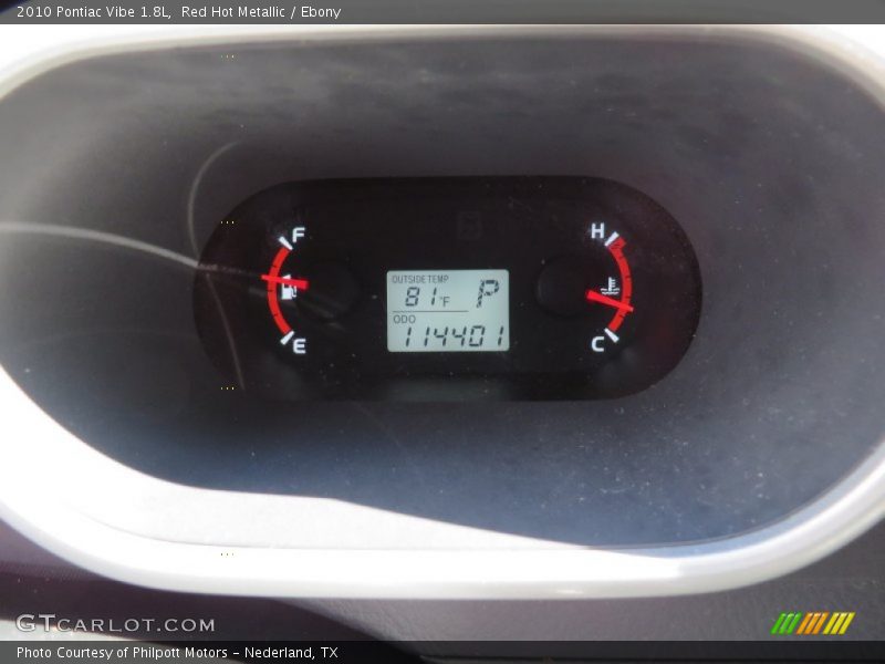 Red Hot Metallic / Ebony 2010 Pontiac Vibe 1.8L