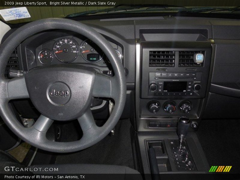 Bright Silver Metallic / Dark Slate Gray 2009 Jeep Liberty Sport