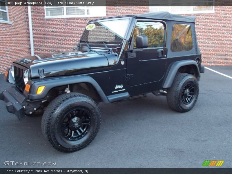 Black / Dark Slate Gray 2006 Jeep Wrangler SE 4x4