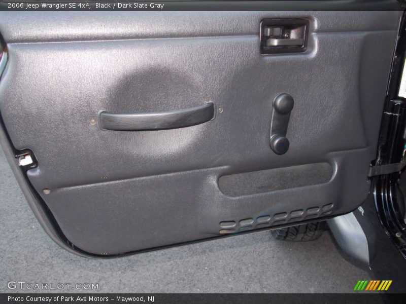 Black / Dark Slate Gray 2006 Jeep Wrangler SE 4x4