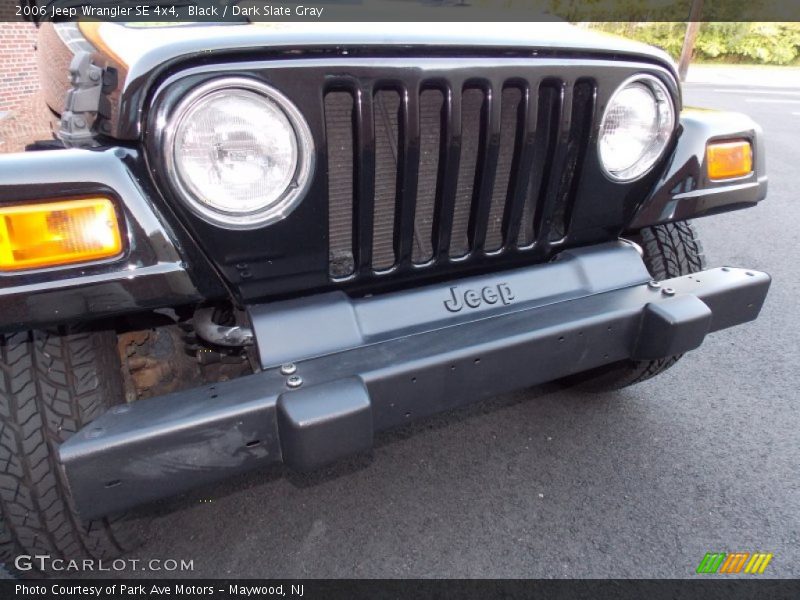 Black / Dark Slate Gray 2006 Jeep Wrangler SE 4x4