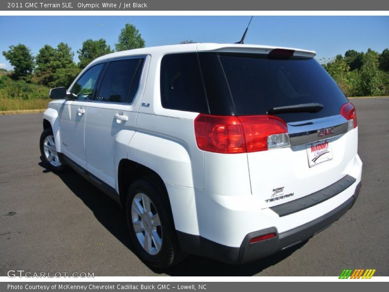 Olympic White / Jet Black 2011 GMC Terrain SLE