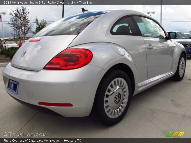 Reflex Silver Metallic / Titan Black 2014 Volkswagen Beetle 2.5L