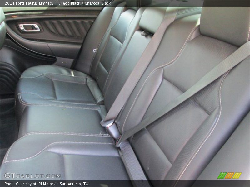 Tuxedo Black / Charcoal Black 2011 Ford Taurus Limited