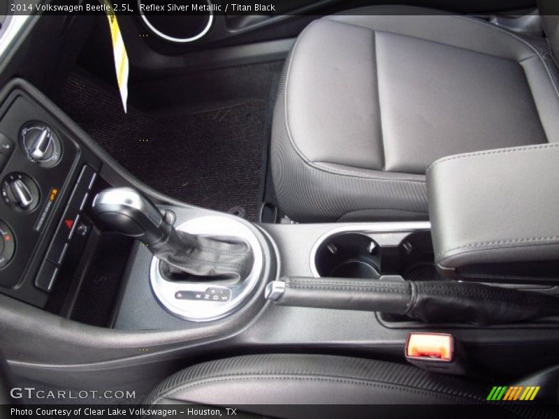 Reflex Silver Metallic / Titan Black 2014 Volkswagen Beetle 2.5L