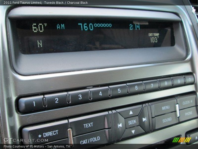 Tuxedo Black / Charcoal Black 2011 Ford Taurus Limited