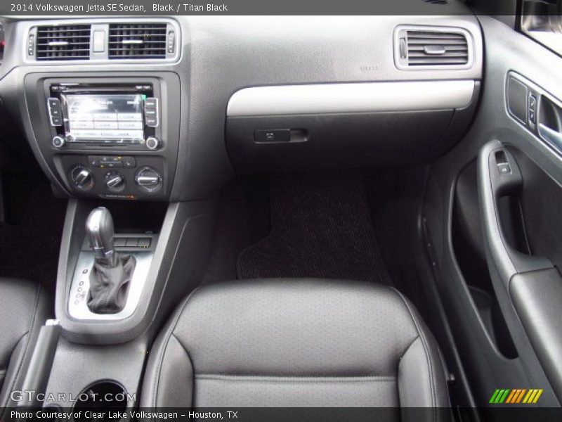 Black / Titan Black 2014 Volkswagen Jetta SE Sedan