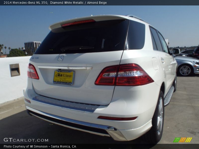 Diamond White Metallic / Almond Beige 2014 Mercedes-Benz ML 350