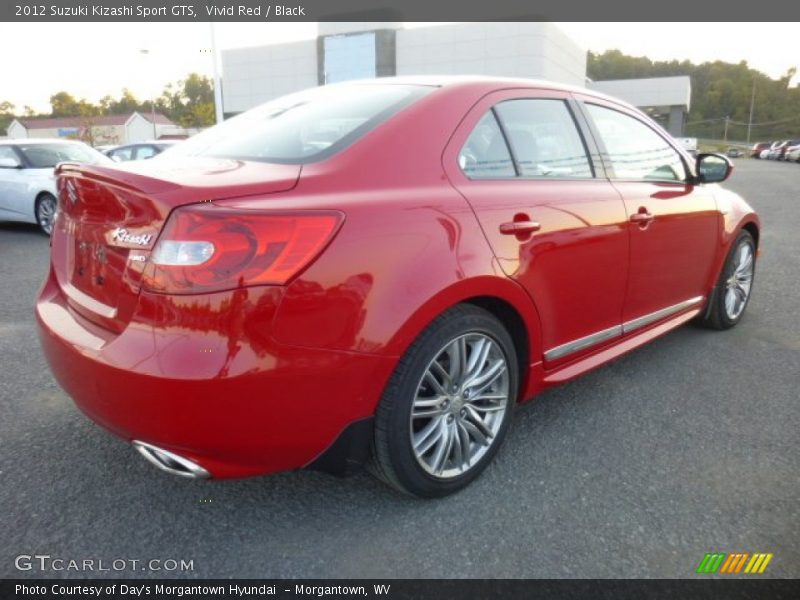 Vivid Red / Black 2012 Suzuki Kizashi Sport GTS