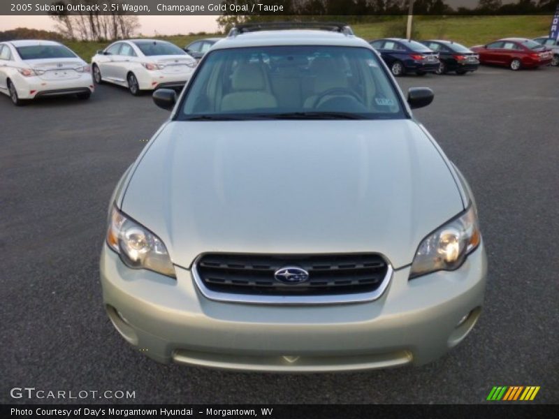 Champagne Gold Opal / Taupe 2005 Subaru Outback 2.5i Wagon