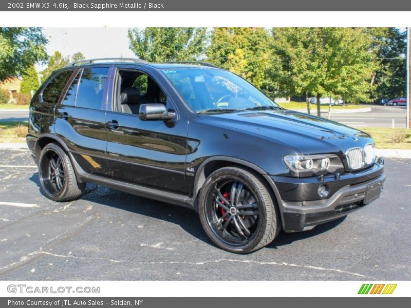 Front 3/4 View of 2002 X5 4.6is