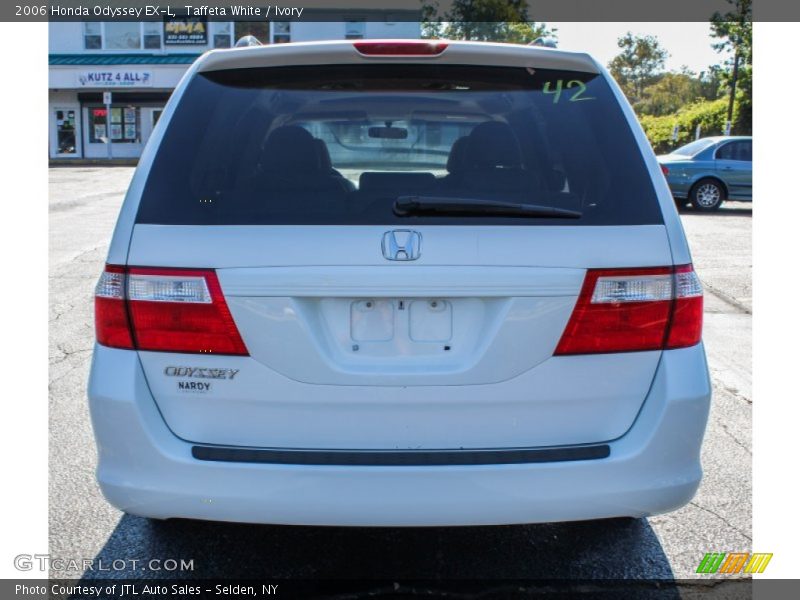 Taffeta White / Ivory 2006 Honda Odyssey EX-L