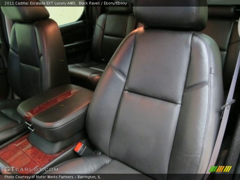 Black Raven / Ebony/Ebony 2011 Cadillac Escalade EXT Luxury AWD
