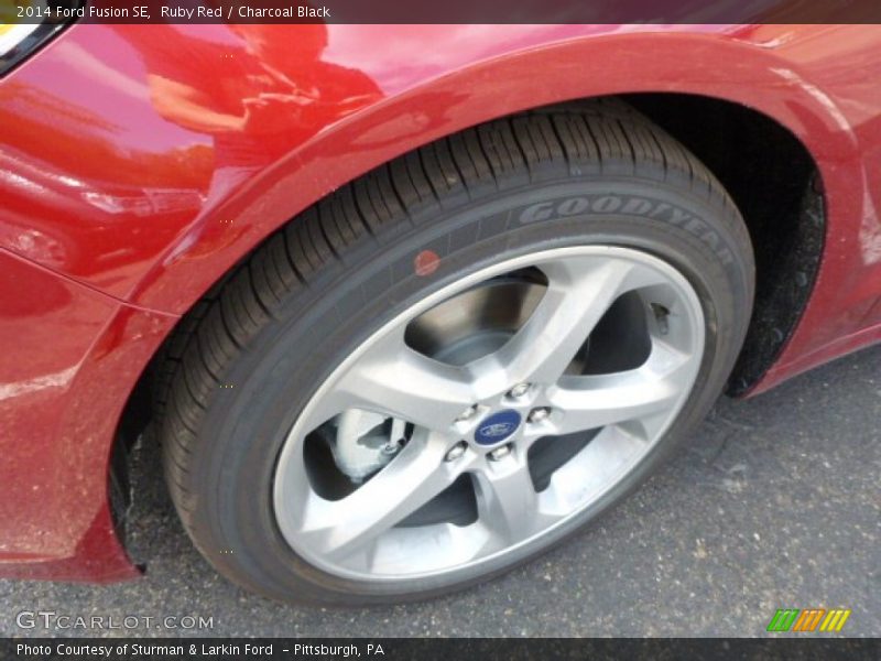 Ruby Red / Charcoal Black 2014 Ford Fusion SE