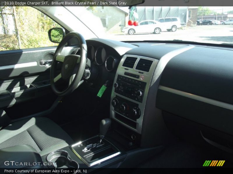 Brilliant Black Crystal Pearl / Dark Slate Gray 2010 Dodge Charger SXT