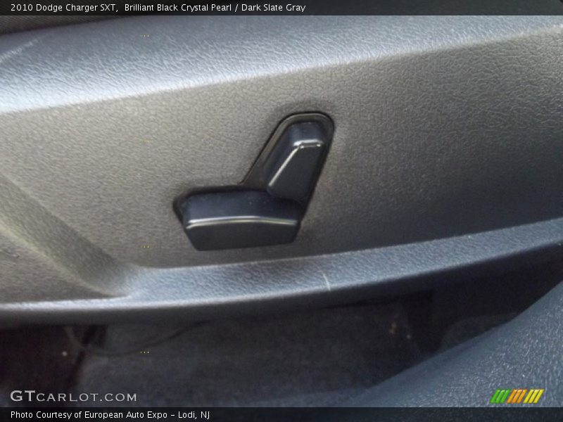 Brilliant Black Crystal Pearl / Dark Slate Gray 2010 Dodge Charger SXT