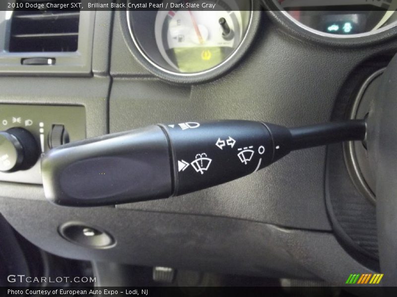 Brilliant Black Crystal Pearl / Dark Slate Gray 2010 Dodge Charger SXT