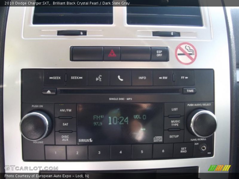 Brilliant Black Crystal Pearl / Dark Slate Gray 2010 Dodge Charger SXT