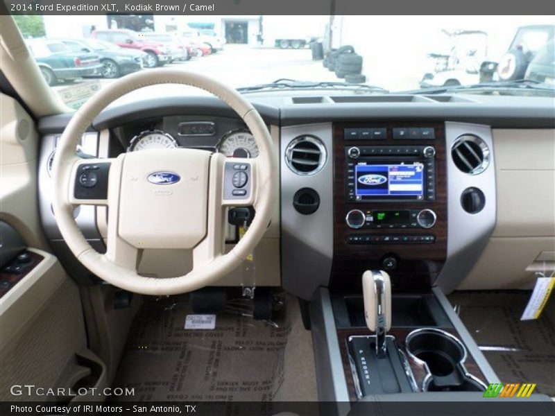 Dashboard of 2014 Expedition XLT
