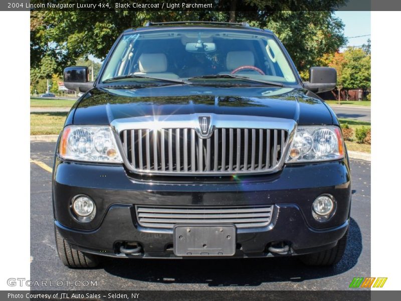  2004 Navigator Luxury 4x4 Black Clearcoat