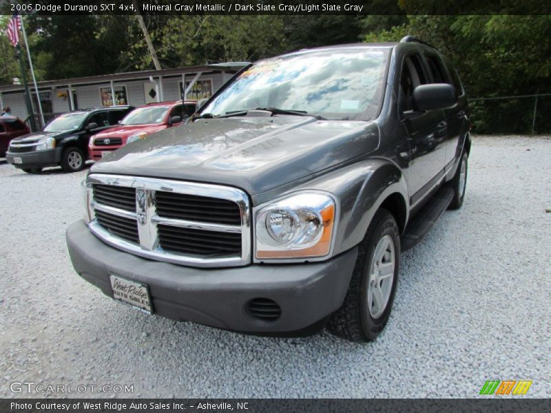 Mineral Gray Metallic / Dark Slate Gray/Light Slate Gray 2006 Dodge Durango SXT 4x4