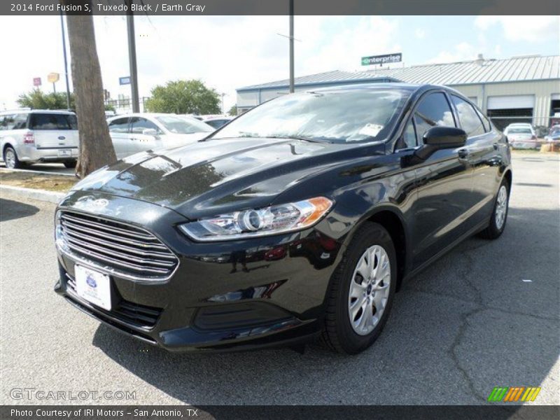 Tuxedo Black / Earth Gray 2014 Ford Fusion S