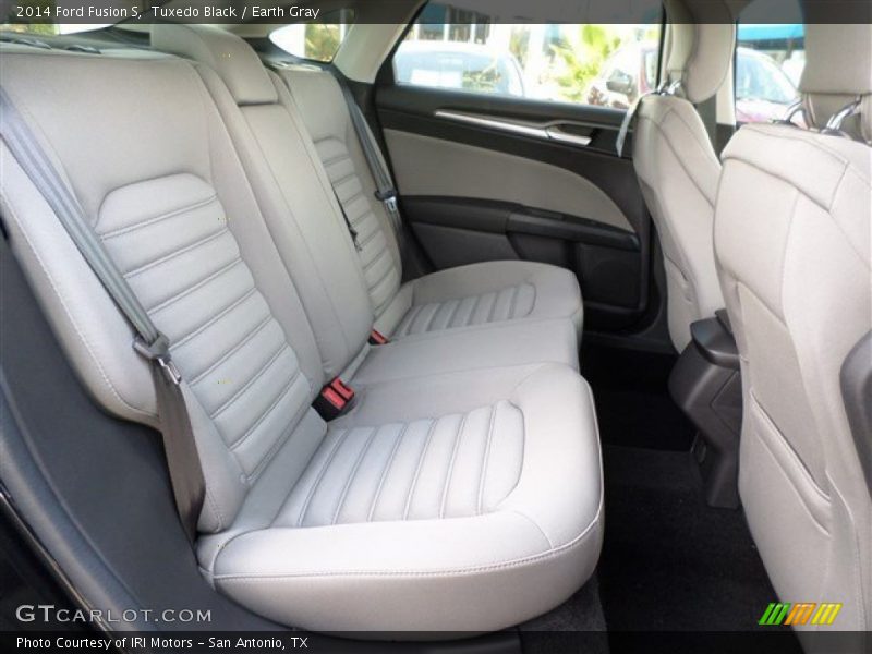 Tuxedo Black / Earth Gray 2014 Ford Fusion S