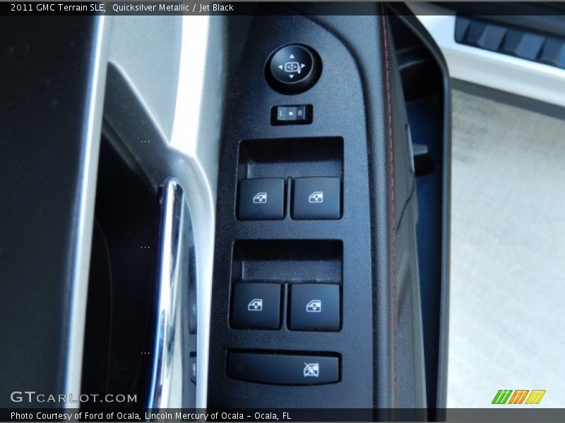 Quicksilver Metallic / Jet Black 2011 GMC Terrain SLE