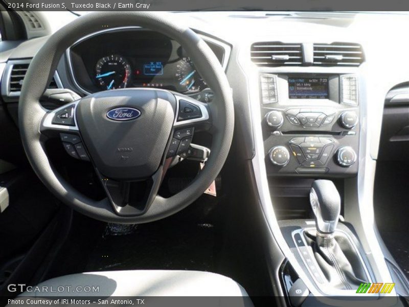 Tuxedo Black / Earth Gray 2014 Ford Fusion S