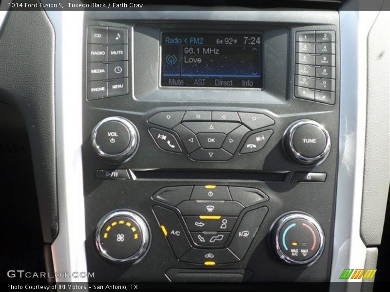 Tuxedo Black / Earth Gray 2014 Ford Fusion S