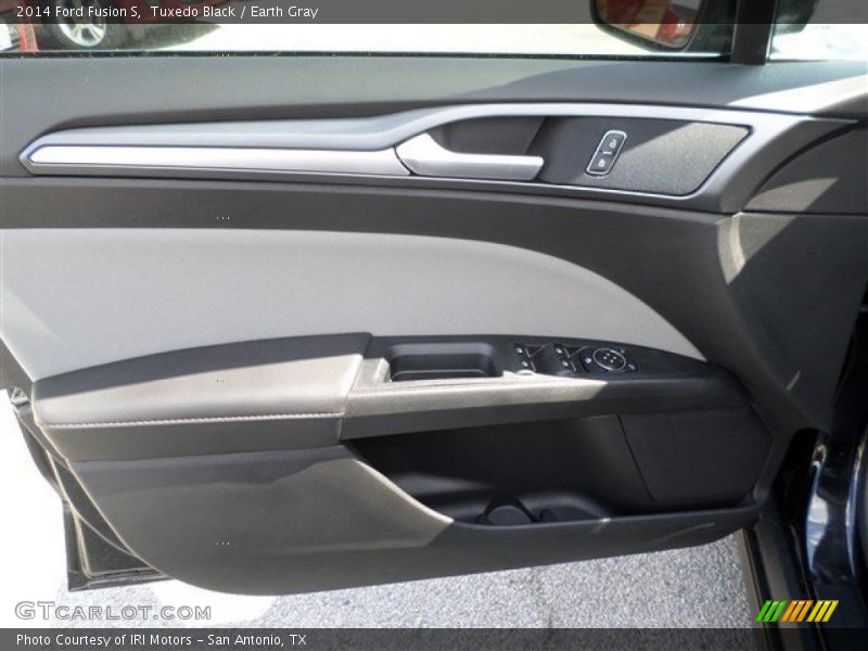 Tuxedo Black / Earth Gray 2014 Ford Fusion S