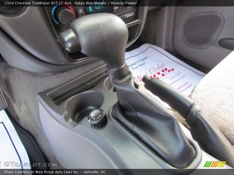 Indigo Blue Metallic / Medium Pewter 2004 Chevrolet TrailBlazer EXT LT 4x4
