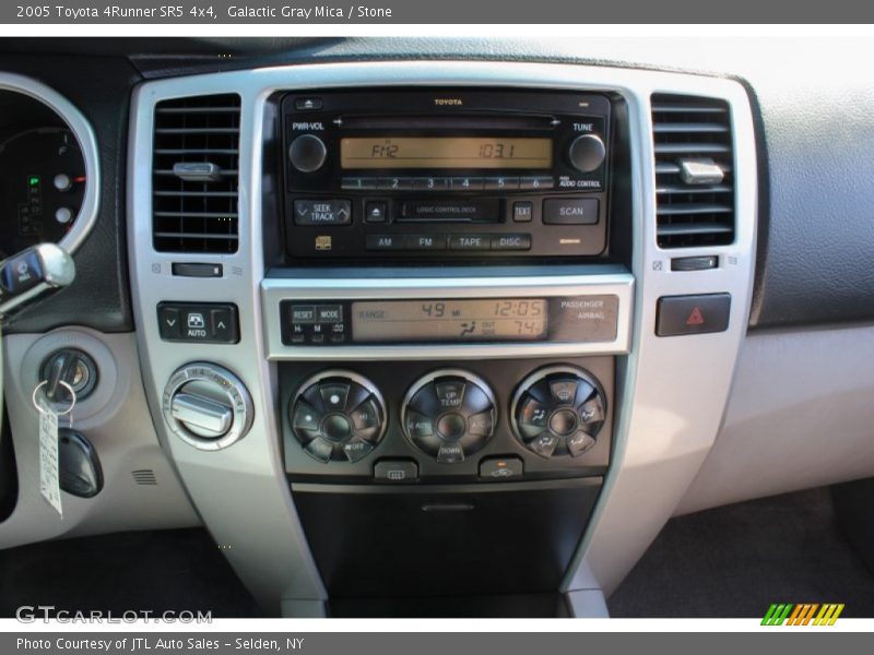 Galactic Gray Mica / Stone 2005 Toyota 4Runner SR5 4x4