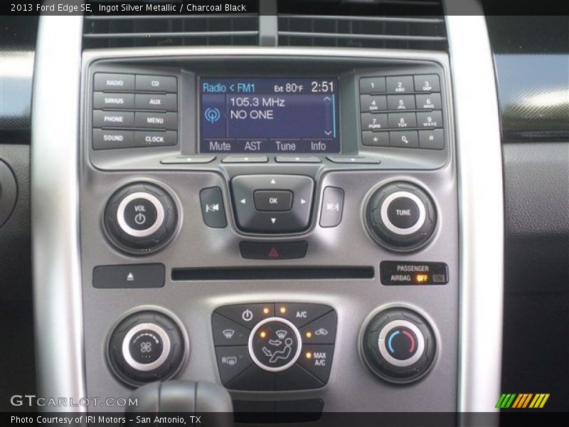 Controls of 2013 Edge SE