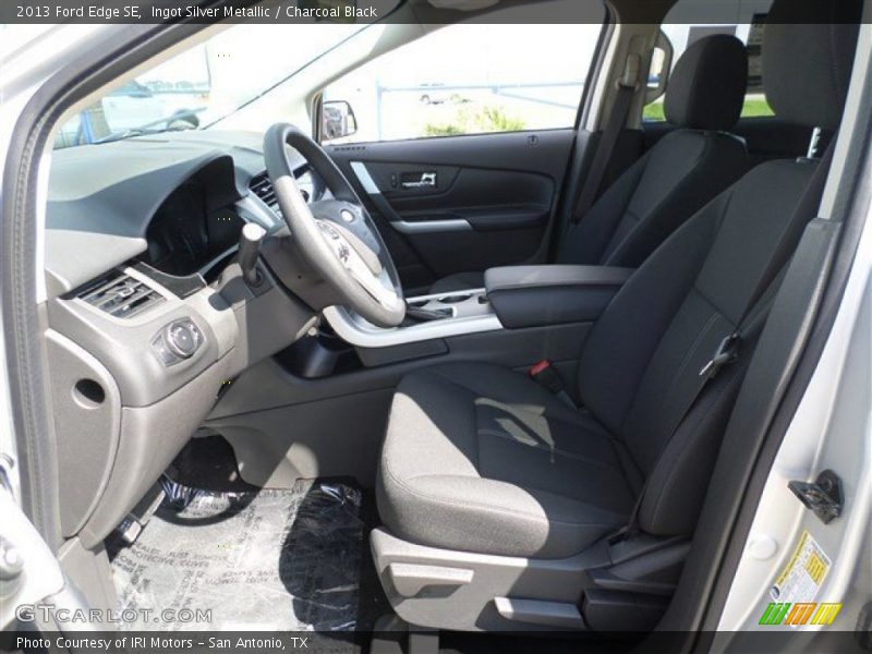 Ingot Silver Metallic / Charcoal Black 2013 Ford Edge SE