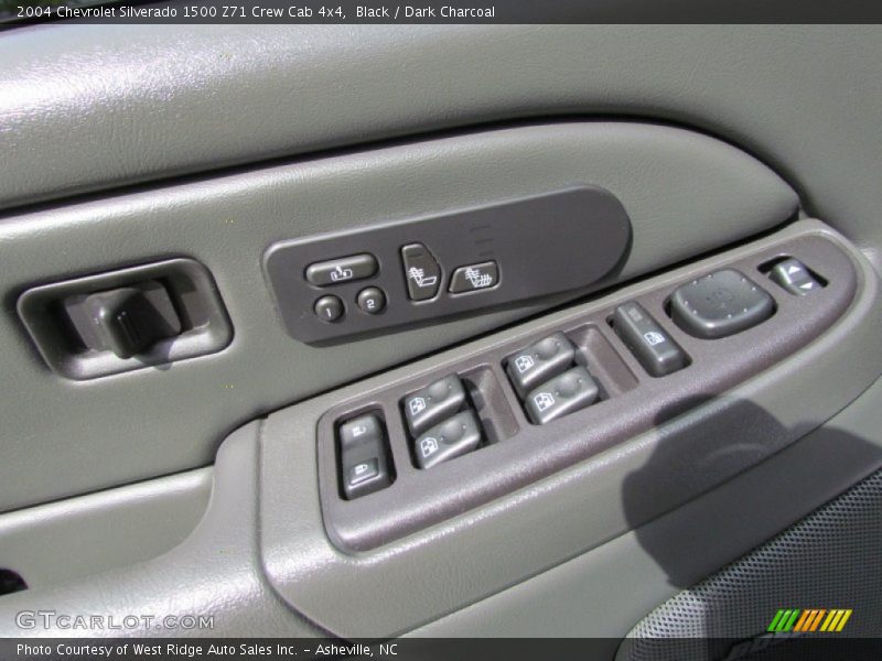 Black / Dark Charcoal 2004 Chevrolet Silverado 1500 Z71 Crew Cab 4x4