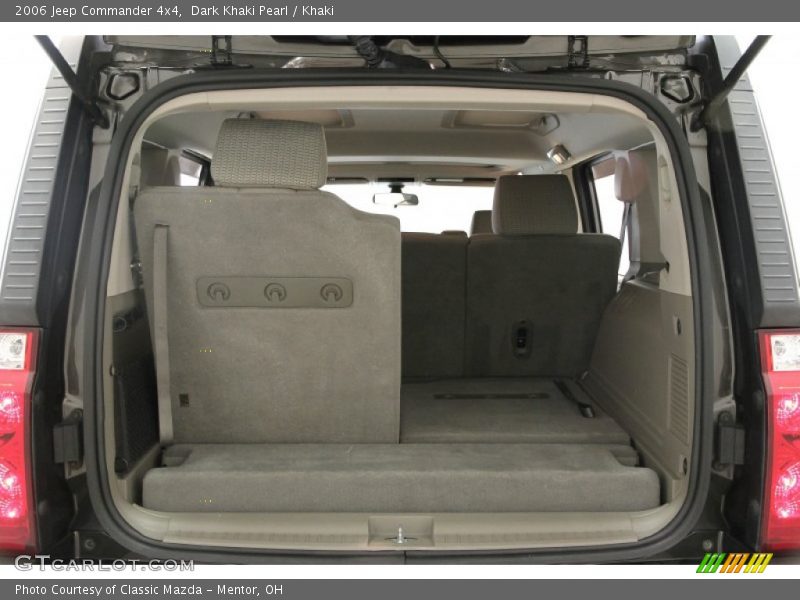 Dark Khaki Pearl / Khaki 2006 Jeep Commander 4x4