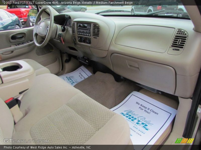Arizona Beige Metallic / Medium Parchment Beige 2003 Ford F150 XLT SuperCrew 4x4