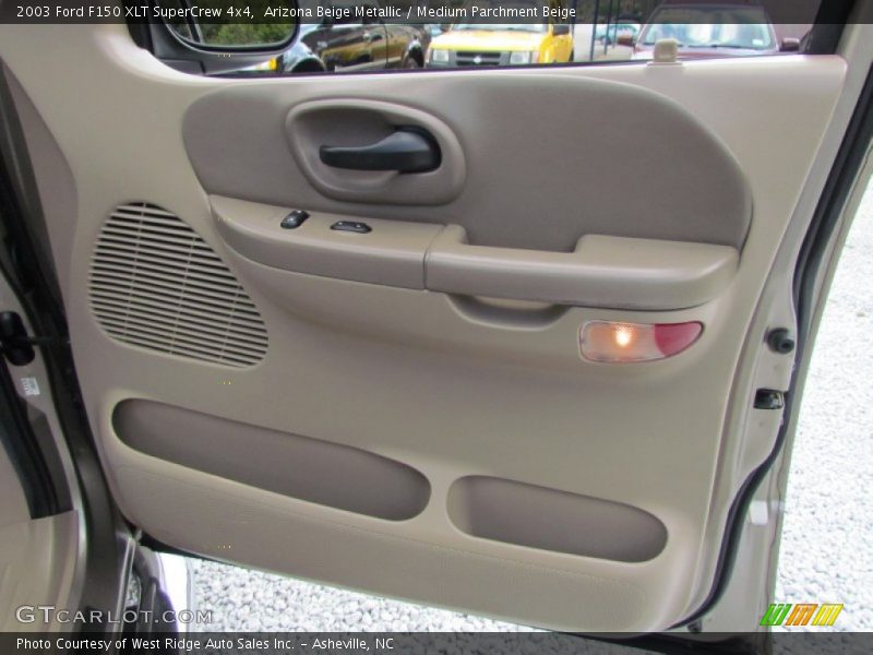 Arizona Beige Metallic / Medium Parchment Beige 2003 Ford F150 XLT SuperCrew 4x4