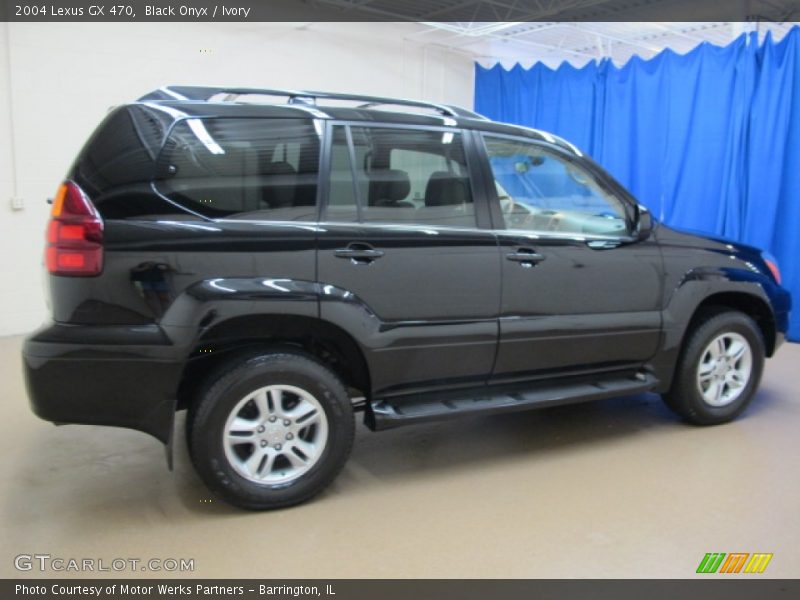 Black Onyx / Ivory 2004 Lexus GX 470