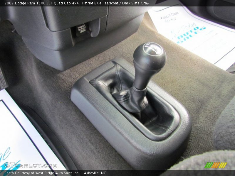 Patriot Blue Pearlcoat / Dark Slate Gray 2002 Dodge Ram 1500 SLT Quad Cab 4x4