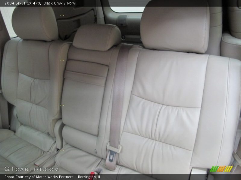 Black Onyx / Ivory 2004 Lexus GX 470