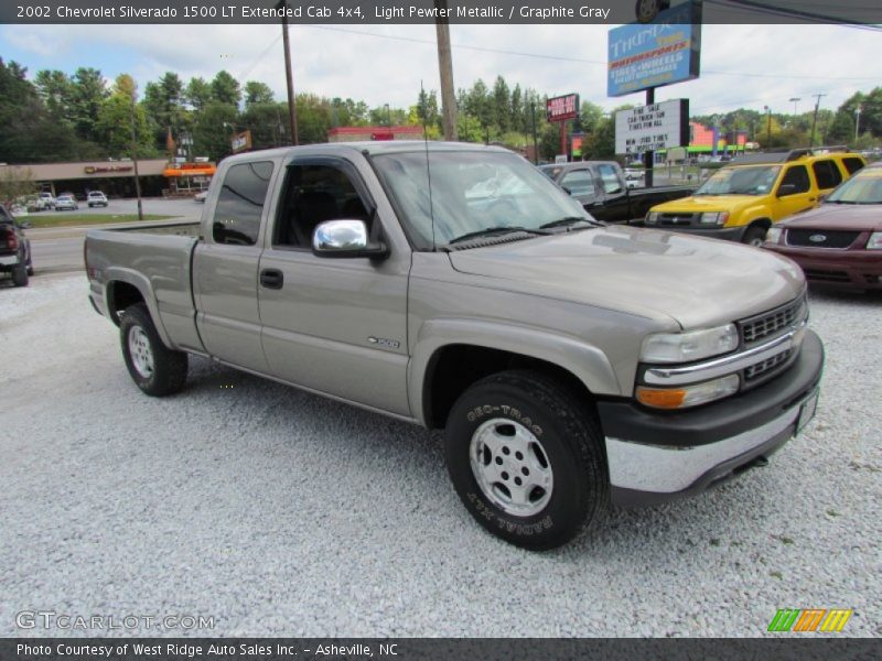 Light Pewter Metallic / Graphite Gray 2002 Chevrolet Silverado 1500 LT Extended Cab 4x4