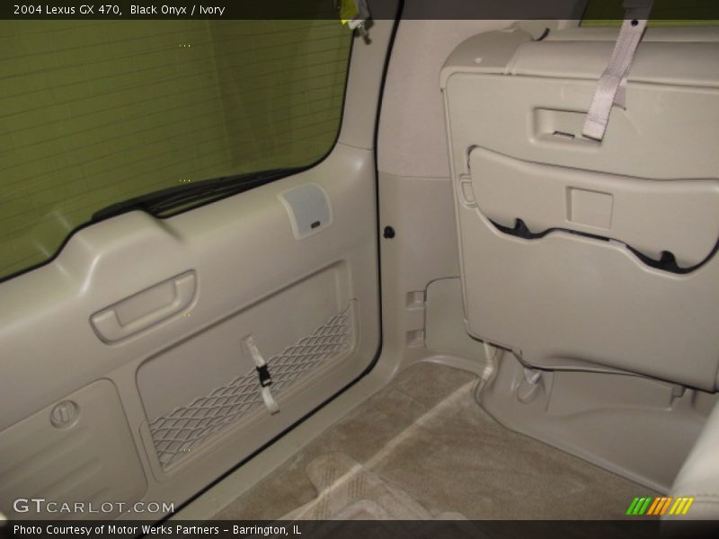 Black Onyx / Ivory 2004 Lexus GX 470